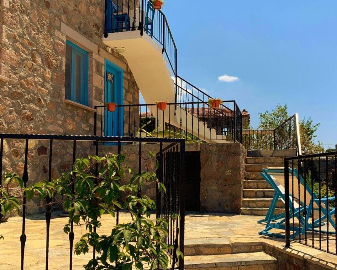 Alterna Koey Evi Guest House Ayvacik Bagian luar foto