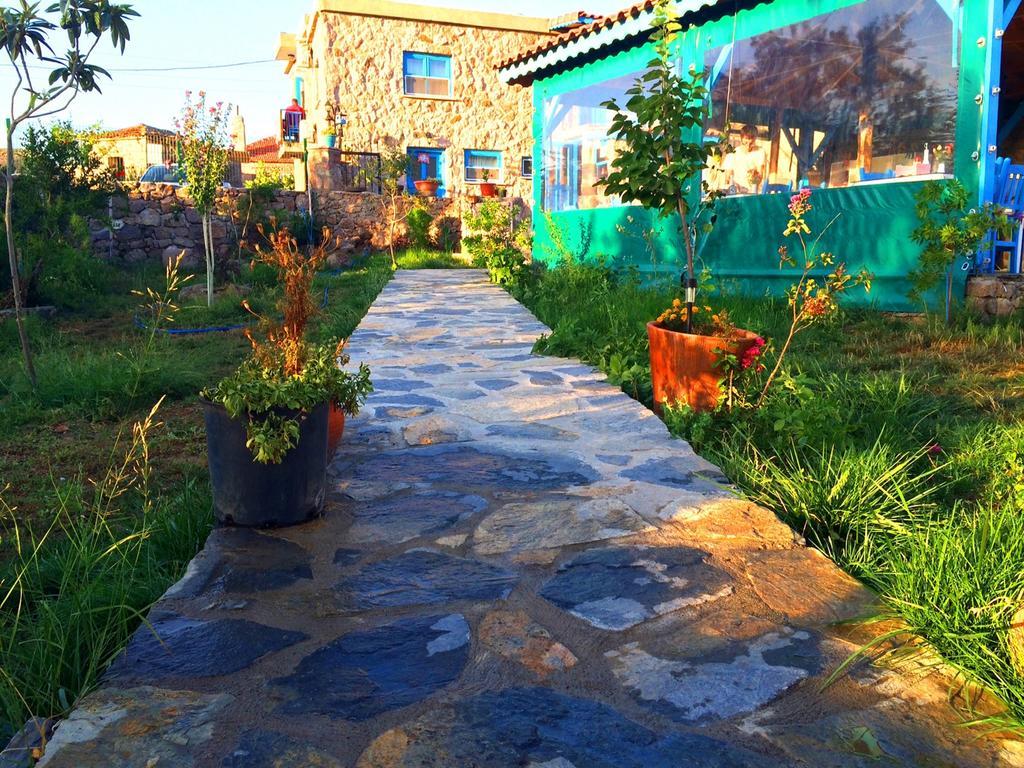 Alterna Koey Evi Guest House Ayvacik Bagian luar foto